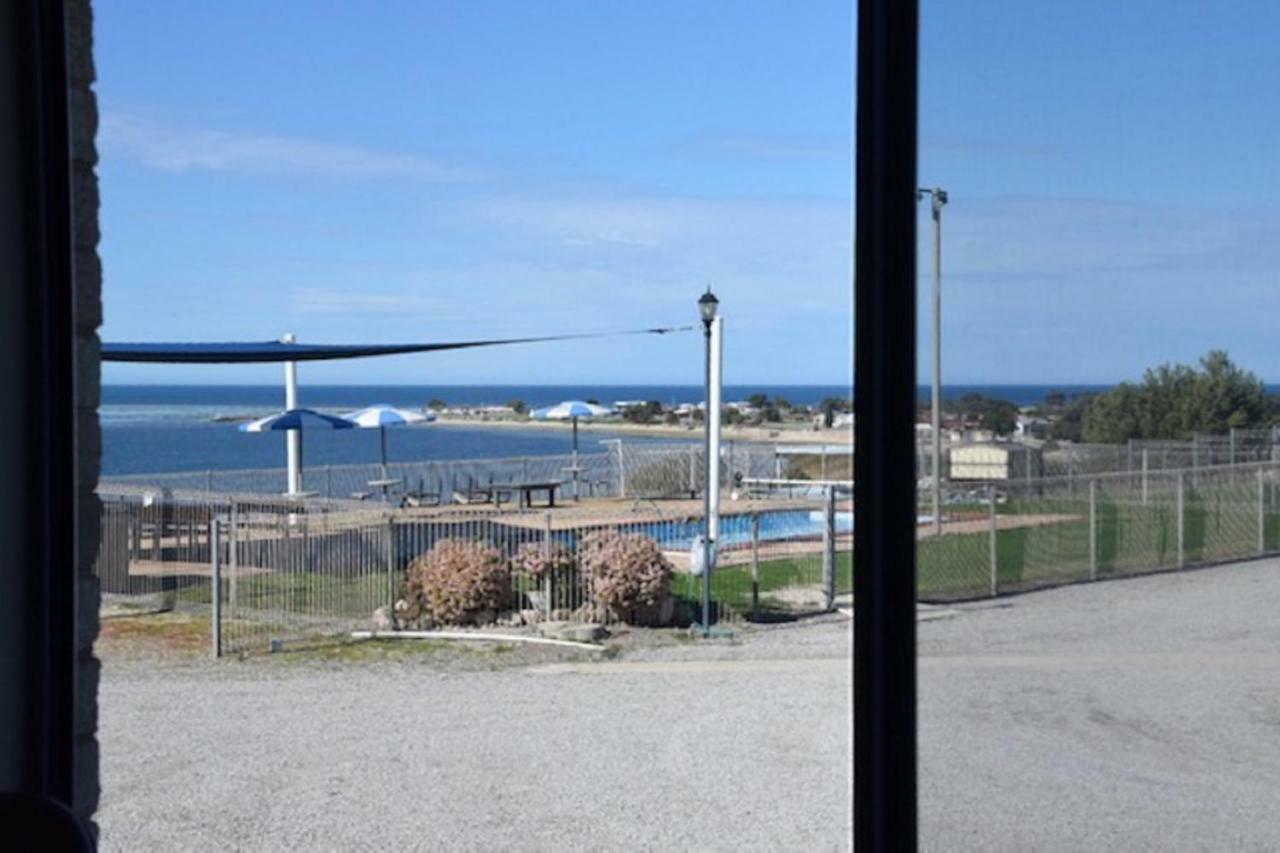 Stansbury Holiday Motel Eksteriør billede